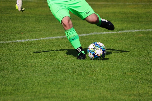 而尤利安 而尤利安